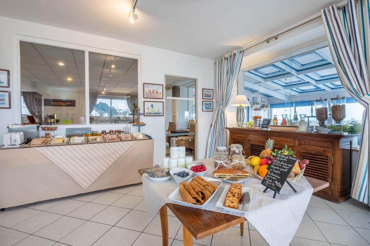 Restaurant De La Hotel