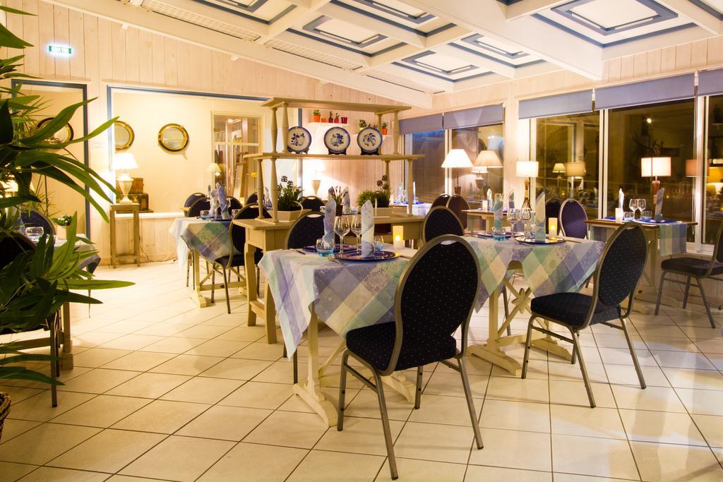 Hotel Restaurant De La 3*